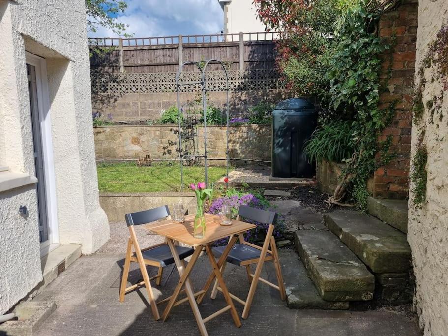 Cheerful Two Bedroom Cottage In The Forest Of Dean Lydbrook Exteriör bild